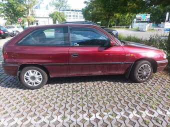 Opel Astra F prodám na ND - 2