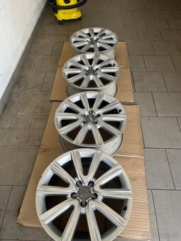 Audi R18 5x112 Originál Audi 8J18 ET39 - 2