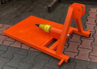 Kuželová štípačka na dřevo za traktor - 2