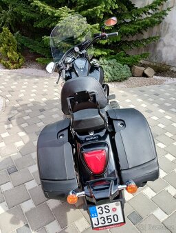 SUZUKI Boulevard C90T - 2