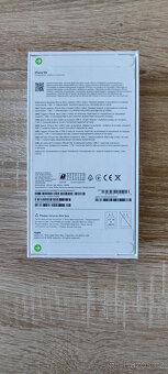 iPhone 16e - 2