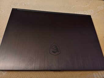 MSI Modern 14 A10M-473CZ kovový - Intel Core i5 8 GB RAM 512 - 2