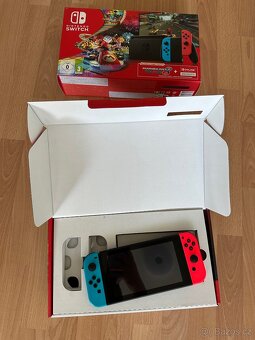 Nintendo switch + Mario kart - 2