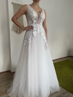 Svatební šaty různé styly - 2