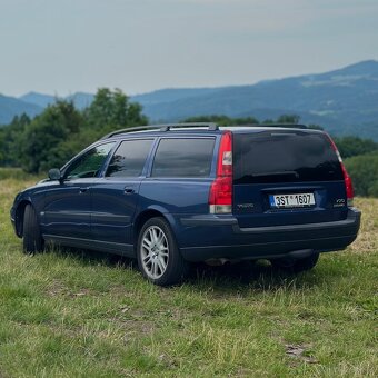 Volvo V70 2.4D5 AWD 2004 zachovalé (automat, nafta, kombi) - 2