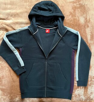 NIKE unisex mikina na zip – téměř nová, velikost M - 2