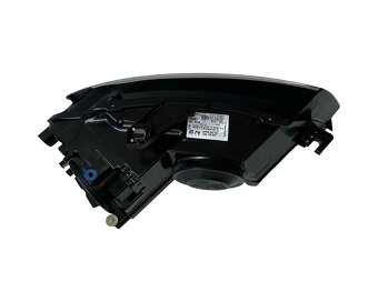 Levý přední halogen 8P0941003AJ Audi A3 8P třídveřová verze - 2