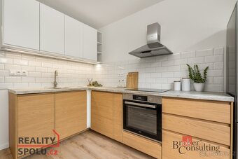 Prodej, byty/3+1, 79 m2, Urbánkova 3368/63, Modřany, 14300 P - 2