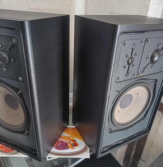 Prodám pěkné reprobedny-GRUNDIG BOX-850 - 2