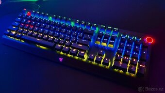 Razer BlackWidow V3 Pro - 2