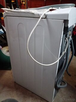 Vrchem plnena pracka - 2