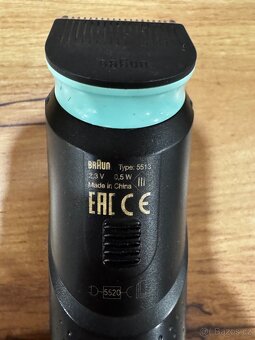 Holicí strojek Braun - 2