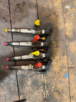 Vstřiky Peugeot,Ford,Volvo,Mazda,Citroen - 2