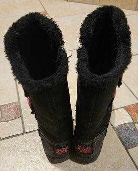 Zimni dívčí boty Sketchers vel. 33.5 - 2