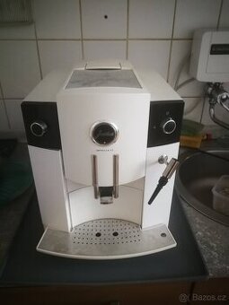 Automatický kávovar Jura C5 - 2