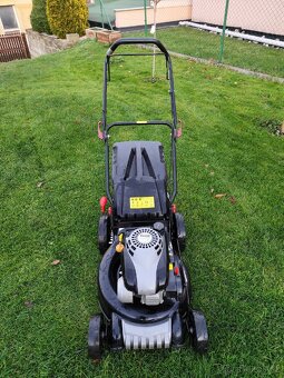 Benzínová sekačka - 2