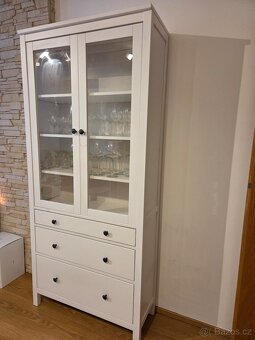 Bílá komoda Ikea Hemnes - 2