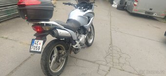 Honda Varadero 125 - 2