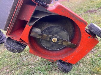 Sekačka na trávu - 2