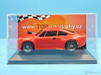 Autíčka na autodráhy 1:32 - 2