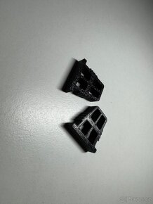 VW golf mk2 držák zadního nárazníku - 2