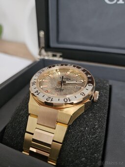 Citizen Series 8 GMT - 2