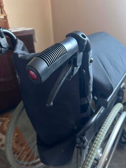 Invalidní vozík - 2