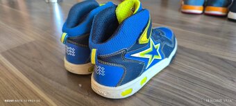Kotníkové boty Geox vel. 34 - 2