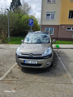 Citroen Berlingo 1.6 hdi 84kw prosim jen sms zavolám aam - 2