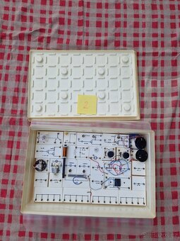 Elektronická stavebnice - 2