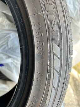 Letní pneu 215/55R17 94V - 2