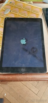 Apple iPad Air 2 A1566 - 2