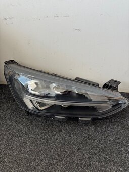 Ford svetlo 2007-2025 - 2