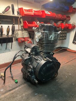 Motor 125ccm Loncin XM125 - 2
