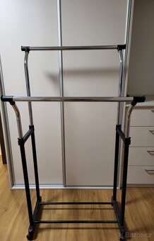 Věšák - 2
