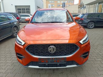 MG ZS 1.5 85kW 65tkm Full LED světlomety DAB ACC Climatic - 2
