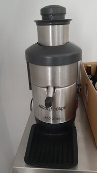 Odšťavňovač Robot Coupe J80 Ultra — profi gastro - 2