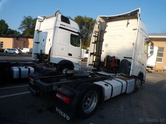 Prodám tahač Volvo Lowdeck FH 460 r.v 3/2016 najeto 936000Km - 2
