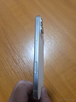 Apple iPhone 16 Pro Max, bílý Titan, zánovní - 2