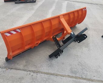 pluh na traktor - 2