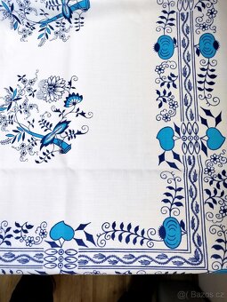 Ubrus cibulák + 6ks prostírání - NOVÉ - 2