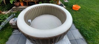 Vířivka Intex Pure Spa - 2