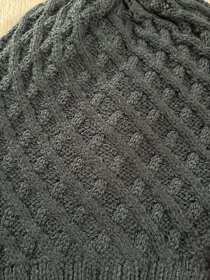 Dívčí čepice tenká vel.134/176 - nová - 2