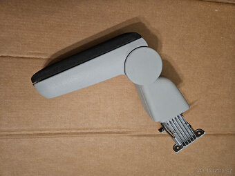 Škoda Fabia 2 Roomster loketní opěrka - 2