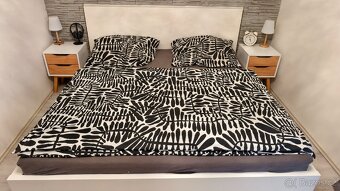 MANZELSKA POSTEL, STOLKY - 2