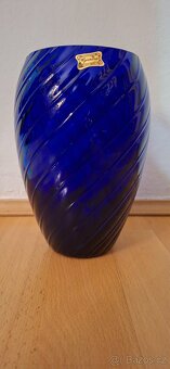 Váza skleněná - 2