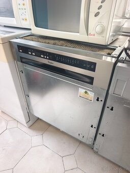 Vestavná myčka Whirlpool ADG 6240/1, A++, 13sad, nerez panel - 2
