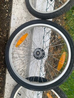 Náhradní kola k vozíku Croozer - 2