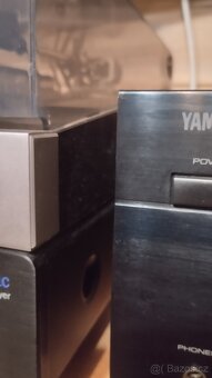 Stereo receiver YAMAHA 2 x 70 wattů - 2