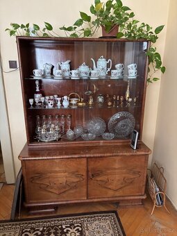 Starožitný masivní nabytek - 2